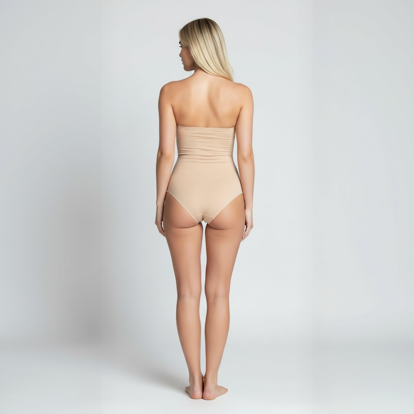 Snatched™ Strapless Seamless Sculpting Bodysuit